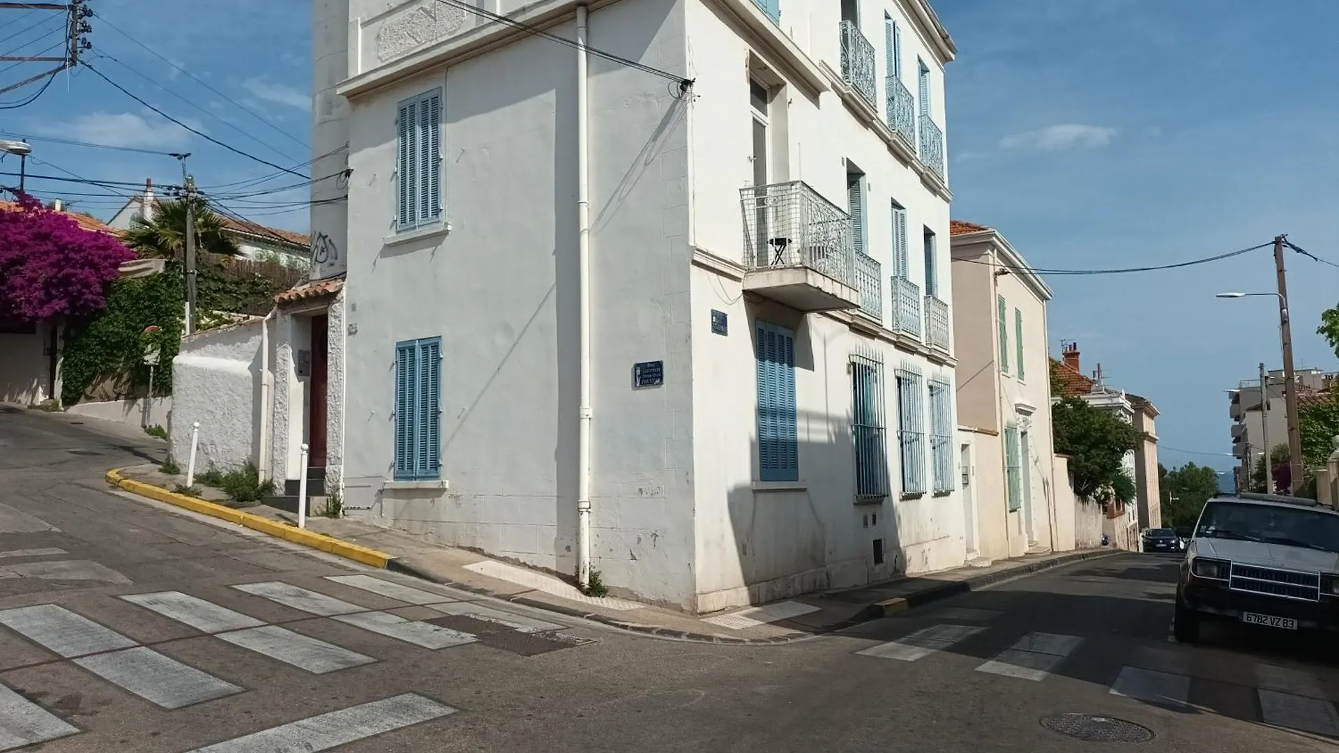 Studios A 50 M Des Plages Du Mourillon Toulon